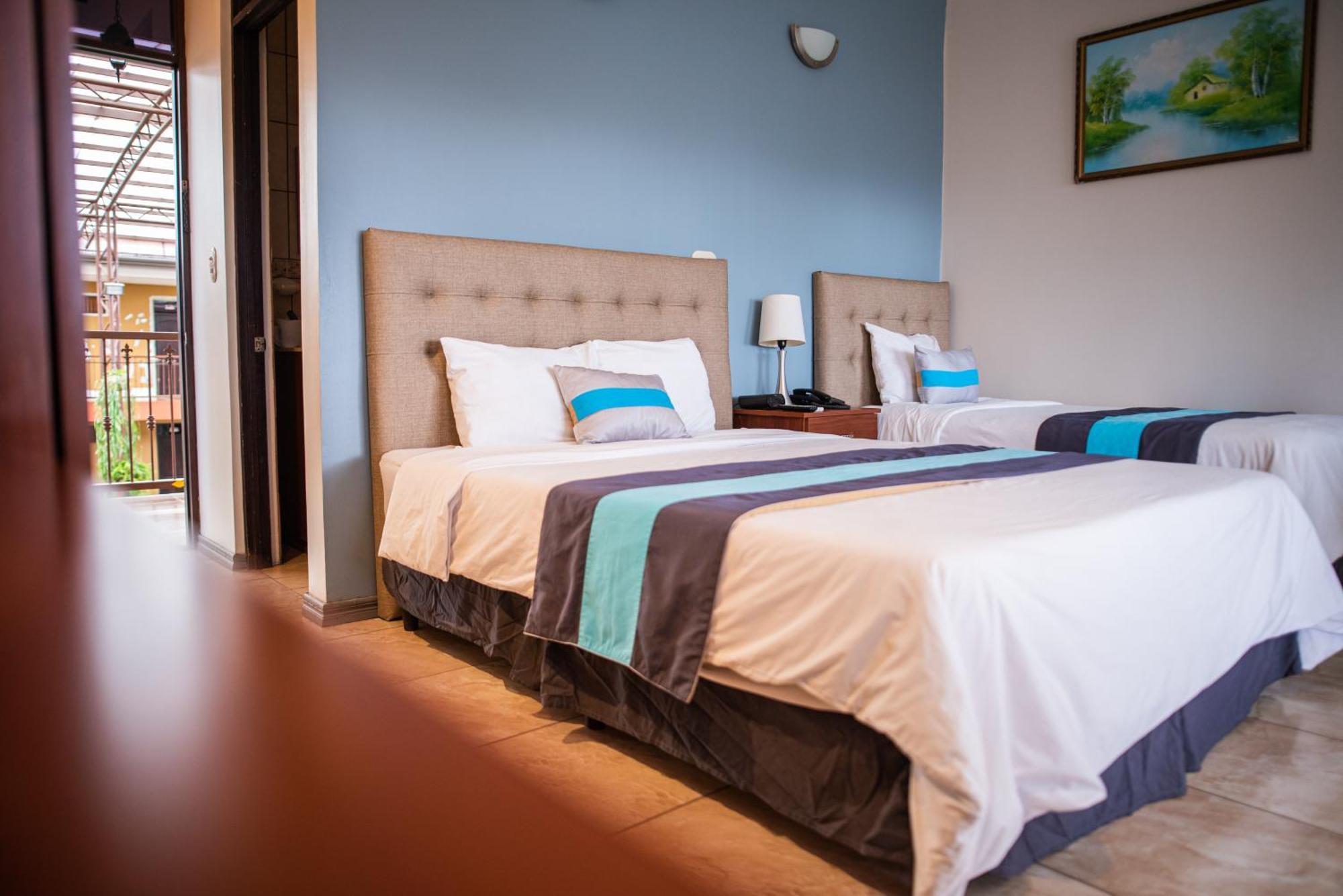 Hotel Y Restaurante El Guarco Картаго Екстериор снимка